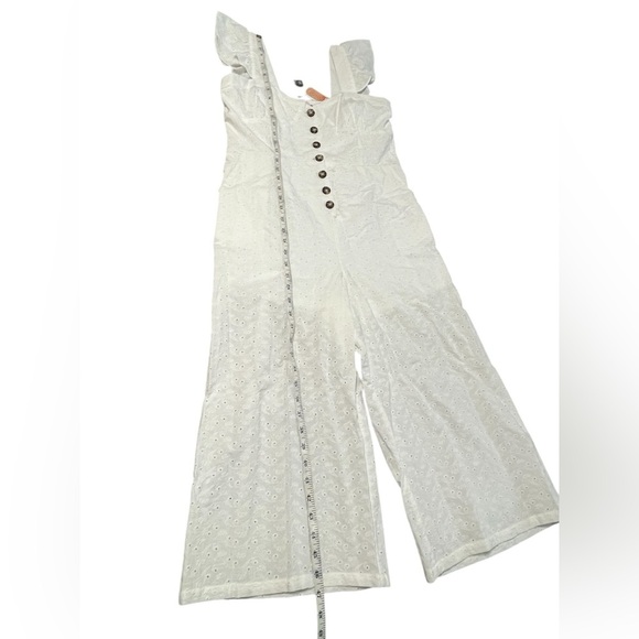 GB | Gianni Bini | Ivory Cropped Jumpsuit | NWT! - Picture 10 of 10